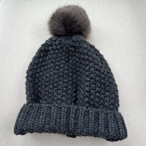 ❄️Mark & Graham Cable Knit Wool Charcoal Grey Hat with Pom Pom